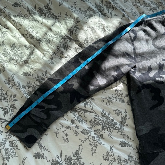 Polo Ralph Lauren Camo Print
Sweatshirt Crew Neck Long Sleeves - Picture 6 of 8